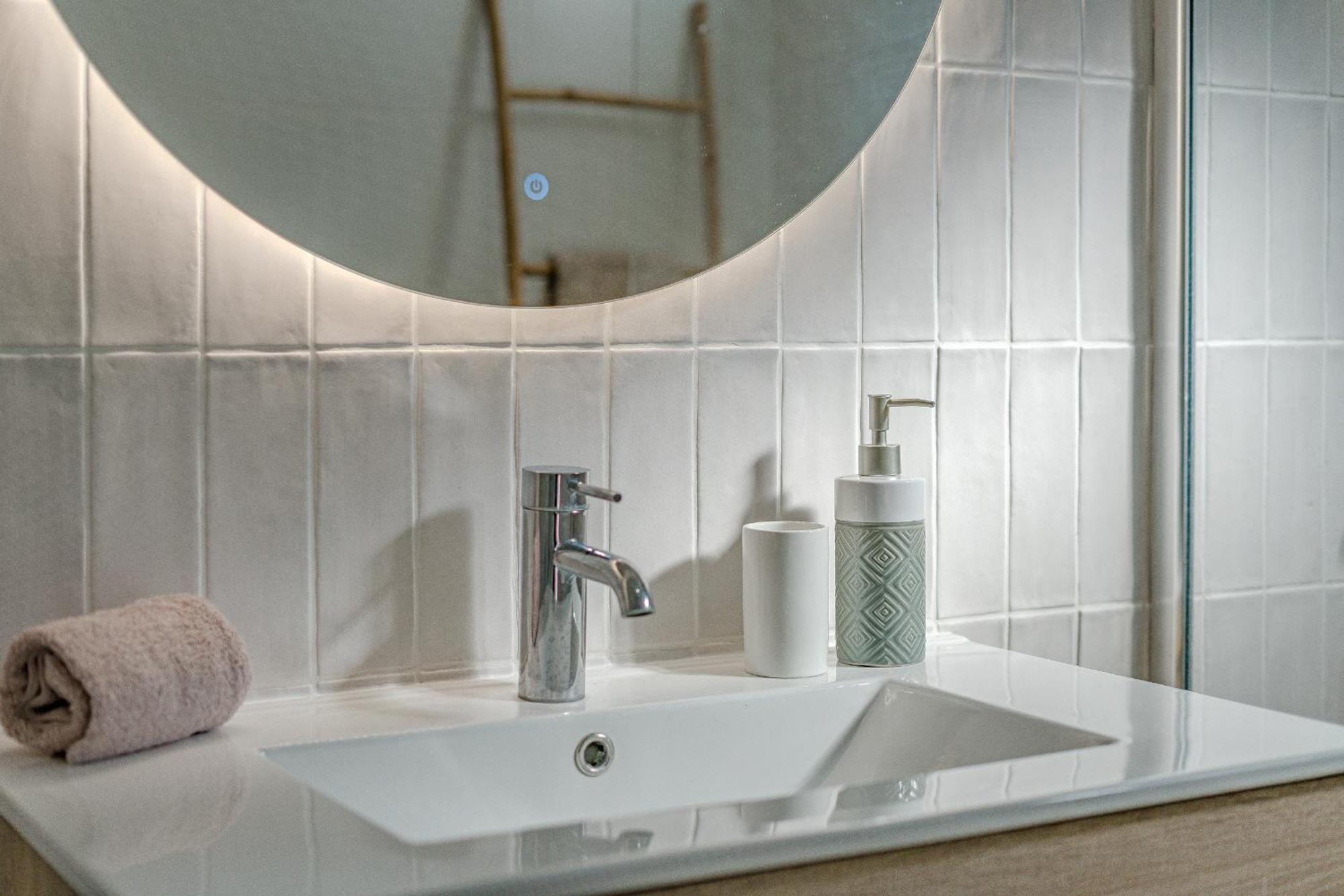 Cliff Haven Sea View Apartment - Adults Only Сантъяго-дель-Тейде Экстерьер фото